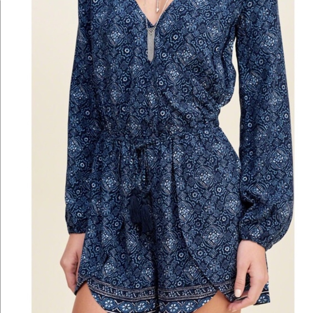 Blue patterned long sleeve wrap romper